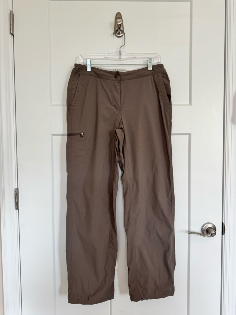 L.L. Bean Women's Straight Leg Comfort Trail Hiking Pants Taupe Brown Size 10